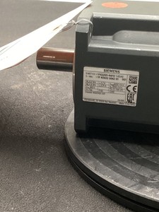 มอเตอร์ AC ซิงโครนัส 1FK2205-4AF01-0SA0 กำลังไฟ 1.45 กิโลวัตต์ 3000 รอบต่อนาที IP65 พร้อมเอนโค้ดเดอร์แบบ Absolute - Product Image 4