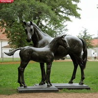 YOUFINE Projet d'art urbain en plein air Taille réelle Western Antique Cast Black Bronze Walking Horse Sculpture à vendre