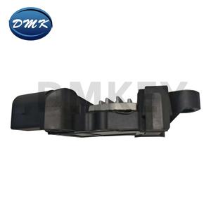 Régulateur de tension 14v pour <span class=keywords><strong>alternateur</strong></span> 12317551254, 12317551256, 12317561924, 12317561939, F00M346013,VR-B033 - Product Image 2