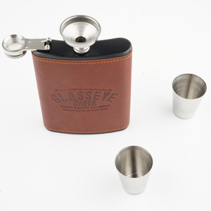 Nouveau 2025 – Ensemble Cadeau Gourde à Whisky Portable en Acier Inoxydable 304 de 7 oz avec Logo Personnalisé et Étui en Cuir pour l'Extérieur – Vente en Gros - Product Image 3