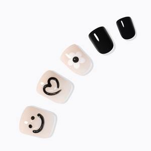 Dessing Diva Happy Drawing Short Square Design - Product Image 1