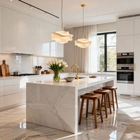 Armoires de cuisine modernes sur mesure à finition brillante avec conception gratuite, y compris l'évier, les charnières et l'îlot, meubles de cuisine modulaires