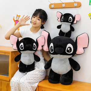 Peluche Stitch Noir de Dessin Animé, Mignonne et Moelleuse, Grande Taille, Coussin Décoratif, Vente en Gros - Product Image 1