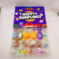 YT Wholesale Compte à rebours de Noël 24 jours de surprises, Ensemble de jouets anti-stress à presser, comprenant des jouets squishy en forme de dumpling et des pendentifs squishy