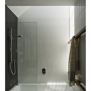 Villa moderna con estructura de acero ligero para uso residencial con estilo de diseño contemporáneo - Product Image 5