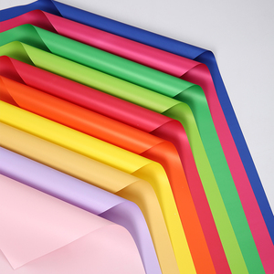 Papel de envoltura de plástico resistente al agua, Color brillante, Color puro, para envoltura de flores, novedad de <span class=keywords><strong>2023</strong></span> - Product Image 1