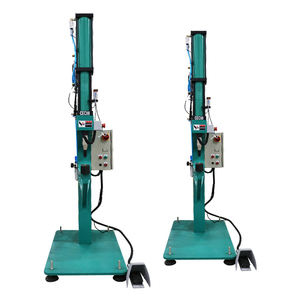 Automatische Nietmaschine für Aluminiumleitern mit Befestigungseinsatz - Product Image 5