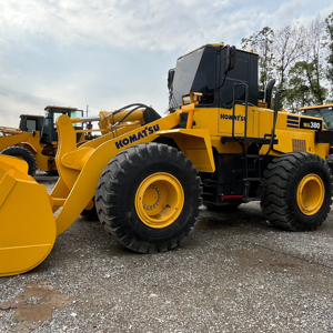 Cargadora de ruedas Komatsu WA380 usada en buenas condiciones Cargadora Komatsu WA380de segunda mano con componentes centrales Bomba de cojinete de motor - Product Image 1