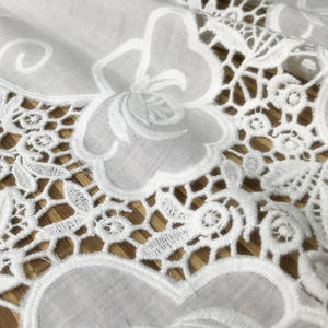 Винтажная кружевная ткань шириной 140 см цвета слоновой кости <span class=keywords><strong>100</strong></span>% хлопчатобумажная вышитая кружевная ткань для скатерти - Product Image 3