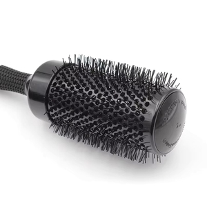Nouveau style, Nouvelle arrivée : Lot de 6 brosses à cheveux SE, avec corps en aluminium ventilé, technologie ionique nano, pliables, en plastique, design compact pour - Product Image 3