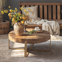 Table basse de style américain rétro avec finition vieillie, plateau en bois massif, structure en métal, petite table de salon, table à thé, balcon