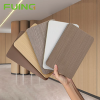 Panneau mural géométrique moderne imperméable en fibre de bambou, panneau mural en placage de bois, panneau mural à grain de bois pour usage professionnel