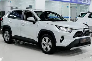 2021 Benzin automatisch 10DCT hohe Qualität günstige Fahrzeuge Gebrauchtwagen von TOYOTA RAV4