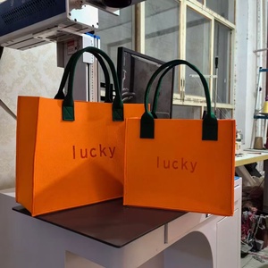 กระเป๋าผ้าสักหลาดสีส้มเป็นมิตรต่อสิ่งแวดล้อมออกแบบได้ตามต้องการ - Product Image 2
