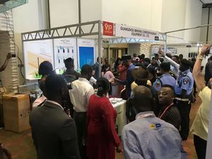 Baofeng — talkie-walkie, radio bidirectionnelle, Bf-E50 UHF, 400-470MHz, haute qualité, expédition en chine - Product Image 6