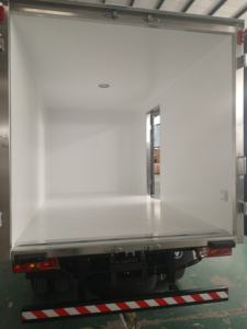 Foton Aumark nouveau Type camion léger 6 tonnes simple rangée Camionetas 4x4 4X2 camion réfrigéré véhicules urbains Tranpostation - Product Image 6