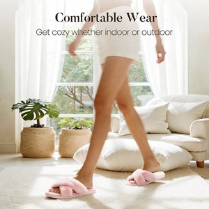 <span class=keywords><strong>Chaussons</strong></span> d'intérieur confortables pour femmes, à bout ouvert, en fausse fourrure, moelleux et antidérapants, avec semelle en PVC - Product Image 2