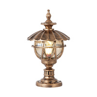 Lampadaire extérieur de style européen en aluminium moulé sous pression, étanche IP65, avec abat-jour en verre, base sur pied, LED à CRI élevé 95