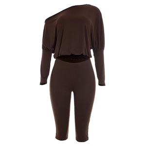 Viviblook Q26ST123 Ensemble Automne Femme Sexy Décolleté Asymétrique Haut Court Ample et Pantalon Court Taille Haute Décontracté Deux Pièces - Product Image 6