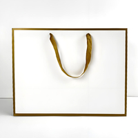 Coffret cadeau personnalisé pour la Saint-Valentin, sac de shopping en papier épais avec cordon torsadé, impression de logo en feuille d'argent à chaud