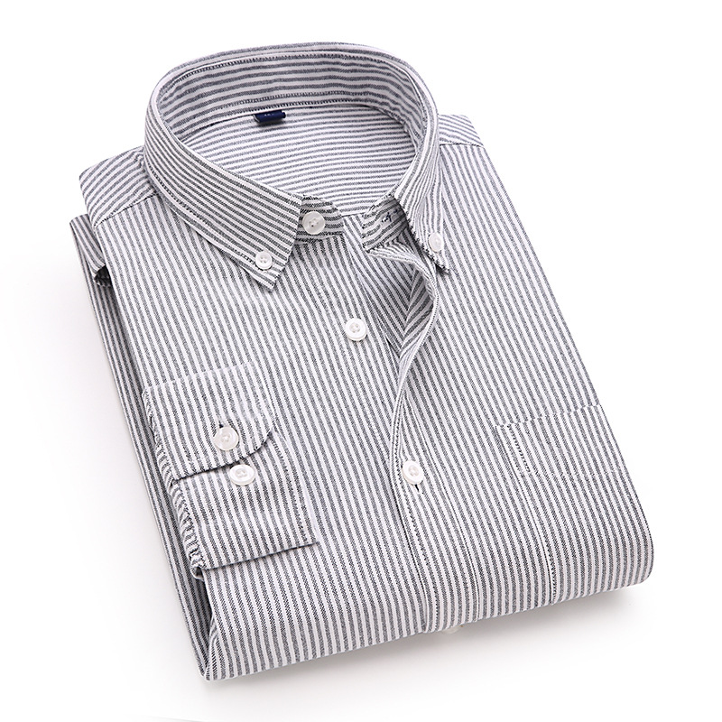 Stripess grigio e bianco