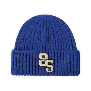 Vente en gros de bonnets d'hiver unisexes de haute qualité tricotés chauds en acrylique bonnets jacquard avec logo personnalisé pour hommes