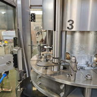 Fabricants Vente en gros Machine automatique à bouchon de liège pour bouteilles de vin Machine de capsulage pour bouteilles de vin