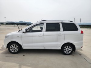 2025 <span class=keywords><strong>DFSK</strong></span> Marca <span class=keywords><strong>Fengon</strong></span> 330s Autobuses urbanos 5 velocidades Manual Gasolina 1.5L 7 plazas Los mejores autobuses interurbanos Astro Minivan - Product Image 2