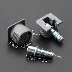 Support d'étagère mural transparent en plastique simple et moderne GQK GC0113115 pour meubles et armoires, avec une installation facile et solide - Product Image 3