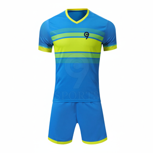 ชุดฟุตบอลของผู้ชายชุดฟุตบอลแบบยั่งยืนชุดฟุตบอลแบบระบายอากาศได้ขนาดกำหนดเอง - Product Image 1