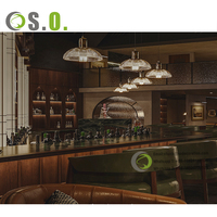 Comptoir de bar à vin en bois éclairé par LED, design moderne pour restaurant, boîte de nuit, pub, bar, vente au détail, pour l'affichage en magasin de spiritueux