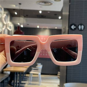 <span class=keywords><strong>Occhiali</strong></span> <span class=keywords><strong>da</strong></span> <span class=keywords><strong>sole</strong></span> <span class=keywords><strong>da</strong></span> <span class=keywords><strong>bambina</strong></span> con stampa leopardata per bambini resistenti ai raggi UV <span class=keywords><strong>occhiali</strong></span> <span class=keywords><strong>da</strong></span> <span class=keywords><strong>sole</strong></span> colorati bloccati - Product Image 3