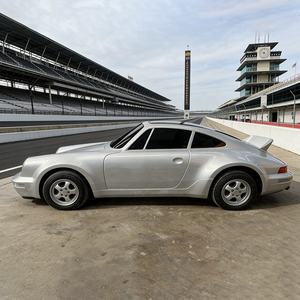 Go Kart Vintage en Venta con Sonido Simulado y Diseño Clásico para Eventos de Entretenimiento Temático - Product Image 3