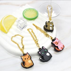新しい到着かわいい猫ストローチェーンチャームアクセサリーチャームカップハンドルチャームウォーターボトル用アクセサリー - Product Image 1