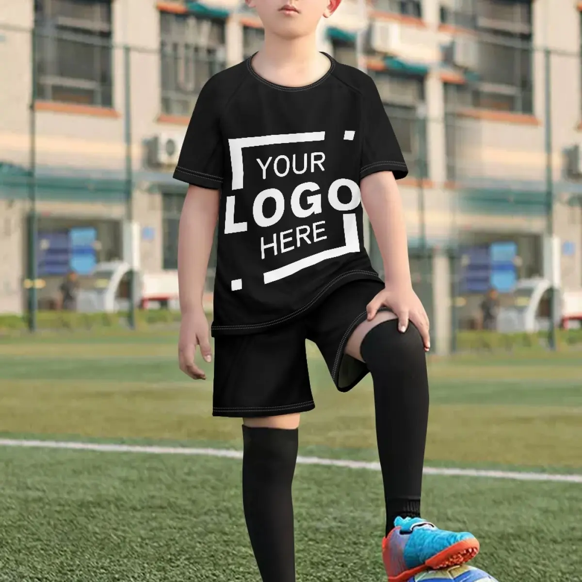 Popular Product Multi Size Comfortable Dry And Non-Sticky Children's Football Suit Print On Demand Youth Sports Suit Boys