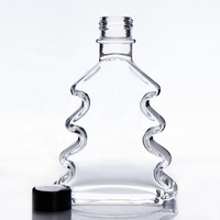 Bouteille en verre en forme de sapin de Noël 200 ml, flacon de parfum avec bouchon à vis noir, recharge d'huile, coffret cadeau et diffuseurs à bâtonnets à marque privée