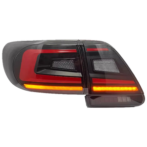 Juego de Luces Traseras JSL para Toyota Corolla 11-13, Modificadas con Luces LED de Circulación Diurna y Señales de Giro Dinámicas - Product Image 3