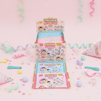 Permen Popping Chibi Maruko Berlisensi IP Kustom Grosir dengan Kotak Permen Mainan Blind Box dan Badge OEM