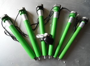 Nhà điều hành cửa tự động hiện đại với động cơ chuỗi pin lithium mới căn hộ nhà để xe Gates-Exterior Con lăn màn trập cửa mở - Product Image 4