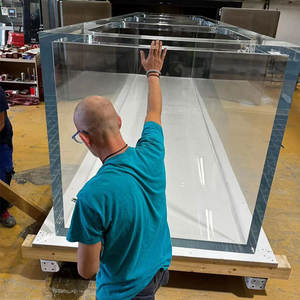 Aquarium acrylique boule personnalisée en usine privée-Design géométrique unique pour aquariums modernes - Product Image 6