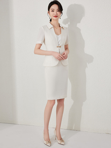 Nuevos trajes de <span class=keywords><strong>falda</strong></span> de trabajo para mujer de oficina y Blazer ODM OEM estilo francés a medida de negocios conjuntos de dos piezas de media manga <span class=keywords><strong>traje</strong></span> personalizado - Product Image 3