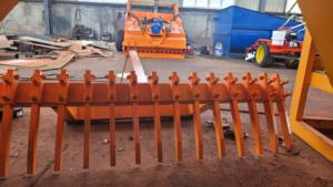 Nouvel état de râteau de nettoyage de plage monté sur <span class=keywords><strong>tracteur</strong></span> - Product Image 2