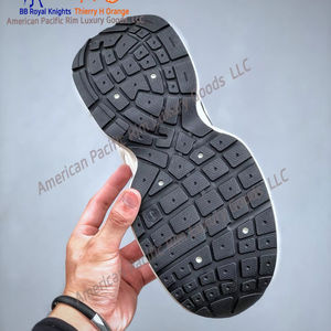 Baskets Balenciaga Rose/Noir en Cuir Véritable – Chaussures de Course Décontractées Sportives à Lacets Rehaussantes et Épaisses - Product Image 6