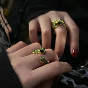 Bague ajustable Rinhoo au design créatif, motif lézard vert, en émail, pour femme, style gothique animalier, bijou de tous les jours et de fête - Product Image 5