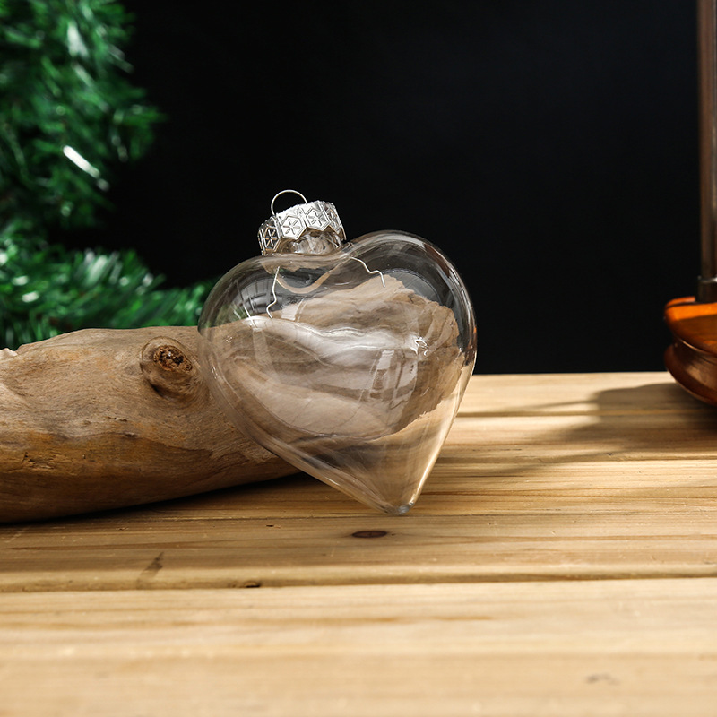 transparente- bola en forma de corazón de 9*10cm