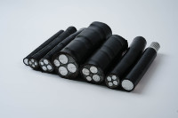 Cable Armado con Conductor de Aluminio YJV/YJV22/YJLV/YJLV22 XLPE 0.6/1KV 5 Núcleos con Clasificación IP66 para Energía Industrial, Estaciones de Energía y Minería
