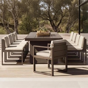 Ensemble de salle à manger d'extérieur en aluminium de style nordique moderne pour hôtel et villa, couleur personnalisable - Product Image 1