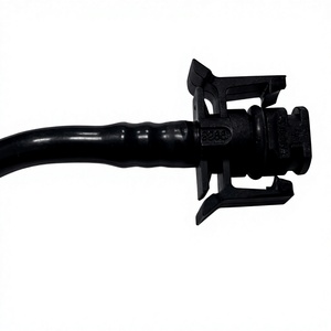สำหรับท่อน้ำหล่อเย็นฟอร์ด 6G918C012UC อะไหล่เปลี่ยนหม้อน้ำเครื่องยนต์ - Product Image 1