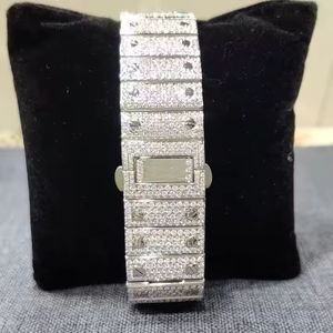 Sky Numericals Montre-bracelet glacée de style Hip Hop pour hommes Cadran en verre plaqué diamant Montre à bande de fenêtre Boîtier en acier inoxydable Carré - Product Image 4