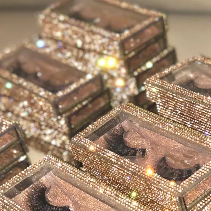 wholesale 3d faux mink eyelashes 25mm mink color eyelash vendor customized lashes boxes rose gold diamond with logo